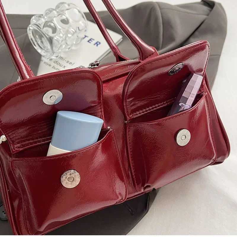 Red Pear Bow Fi Glossy PU Shoulder Bags Fi Versatile Hand Bags 2024 Hot Sale Bags for Women Bolsas Femininas XJ250605