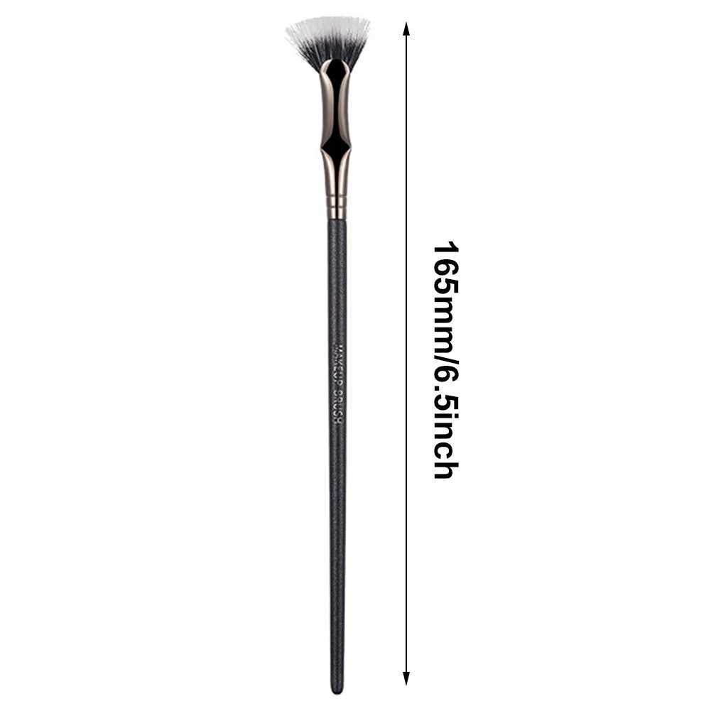 Angled Fan Shaped Eyelash Brush Multifunctional Eyelash Eyebrow Makeup Brush No Smearing Clumping for Upper Lower Eye Lash W250605