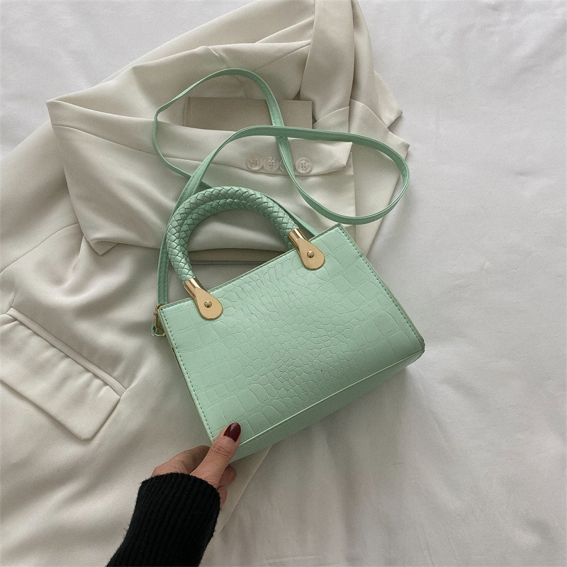 Top quality brand high-quality new free designer bag fashionable texture 2025 Korean style new stone pattern woven handbag crossbody bag brand new fre