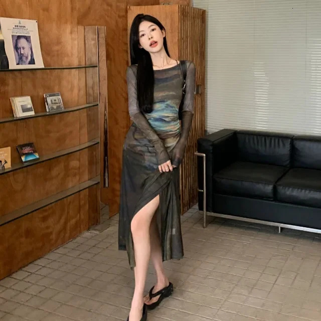 Oil Painting Long Dress Skirt Womens Summer HighEnd Feeling Super Beautiful Sexy Lace TwoPiece Set Holiday Style Strapless 250604