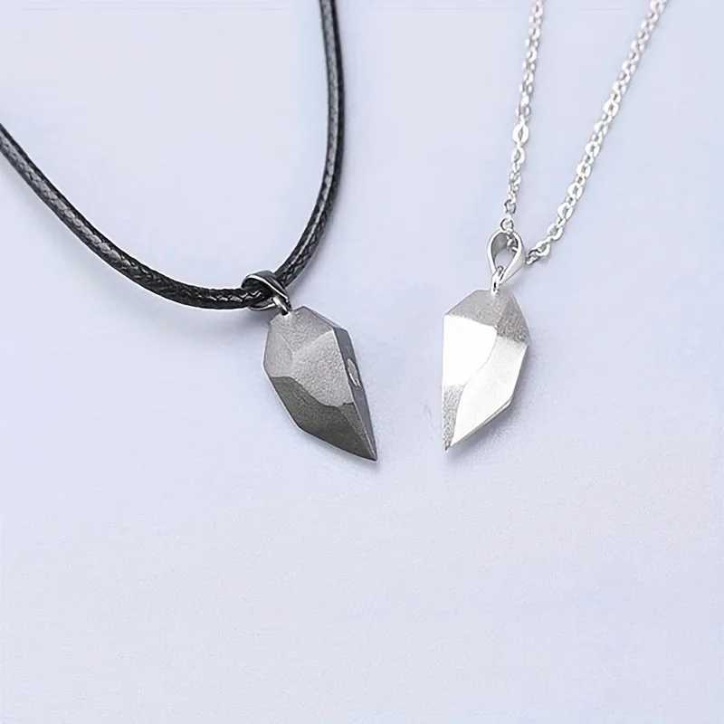 Good Simple Quality Couple Pendant Necklace Electrocardiogram Magnetic Heart Pendant Splicing Necklace Valentines Day Gift XJ250604