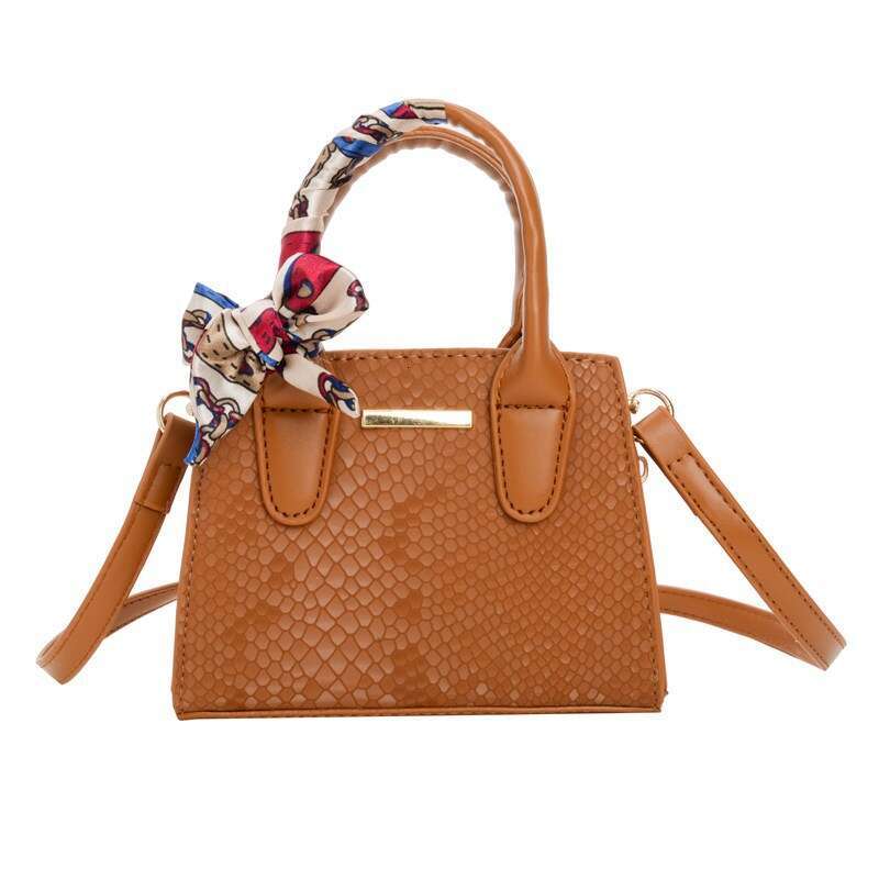 Fashion Handbag Small Square for Women New 2025 Spring Summer Korean Version Simple Shoulder Trendy Versatile Commuter Crossbody Bag