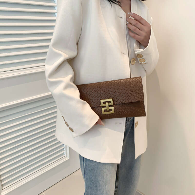 New Clutch Bag for Women Envelope Bag Mini PU Letter Wallet Women Luxury Card Holder Short Walet Small Multi Functiona handbag Small Square Bag Casual