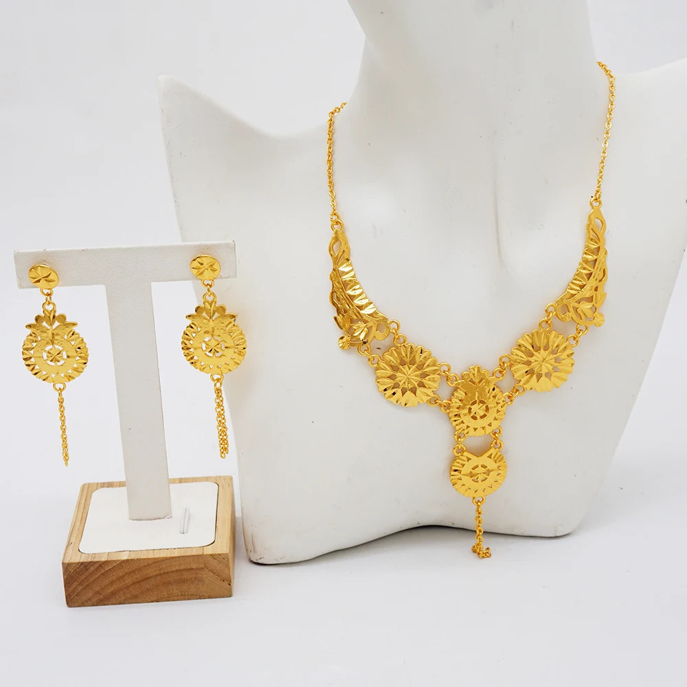Indian Jewellery Earrings Necklace Jewelry Sets For Women Dubai Gold Color African Arabic Wedding Bridal Party Gifts 250530