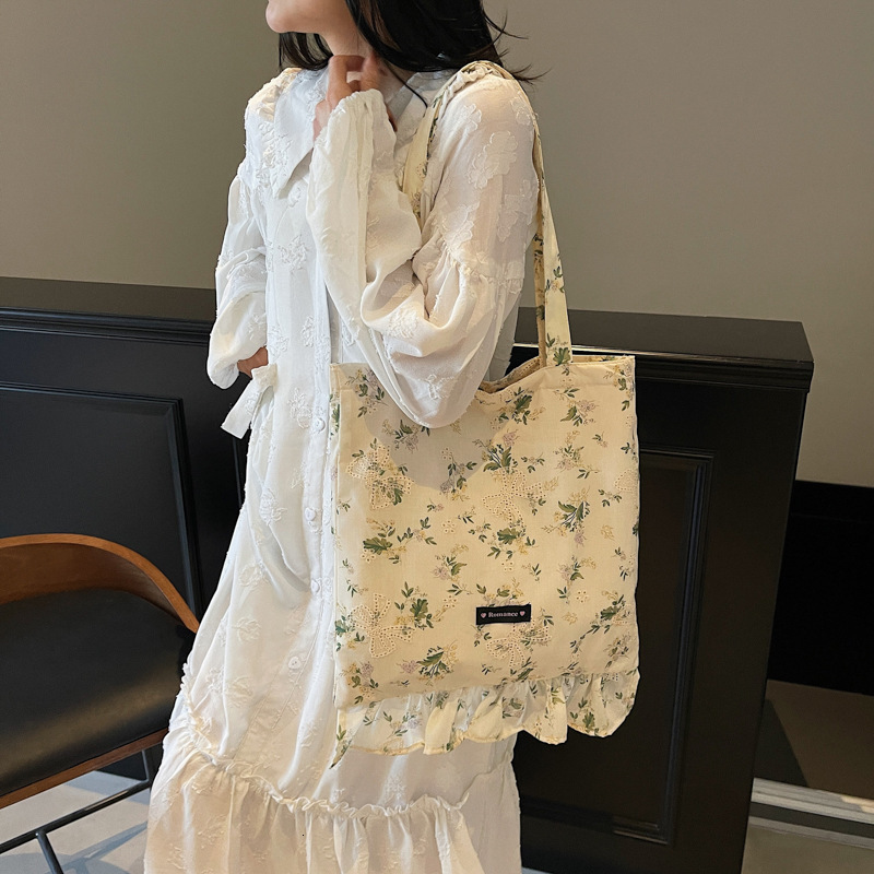 designer Ins Style Simple Floral Canvas Bag Korean Niche Lace Edge Shoulder Bag Versatile Large Capacity Handheld Tote Bag