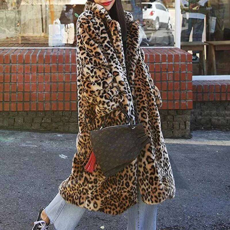 Faux Fur Women Long Coats Autumn Winter Leopard Print Jackets Turn Down Collar Maxi Full Sleeve Coat Thick Warm Open