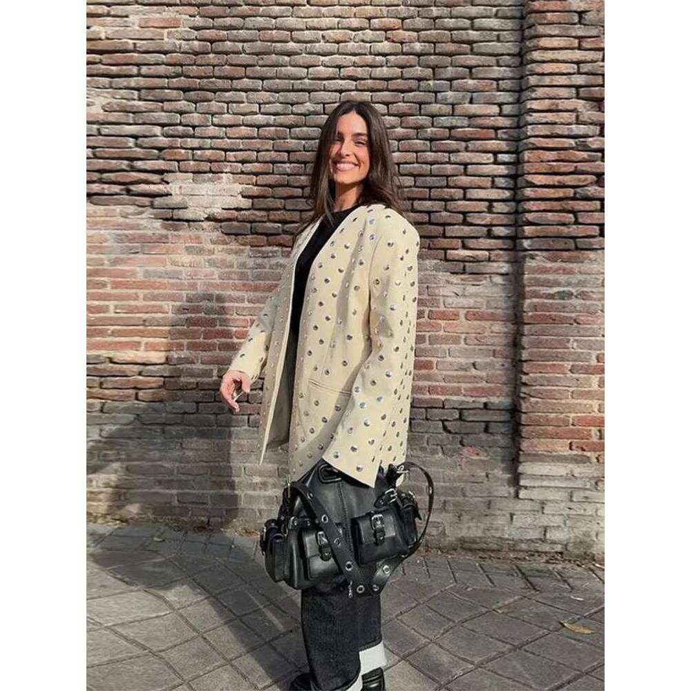 Coats Designer Women Street Rivet Suit Coat Women Fashion V-Neck Full Sleeve Coats Female 2025 Spring Summer Chic Casual Commute Oversize Lady Jacket 