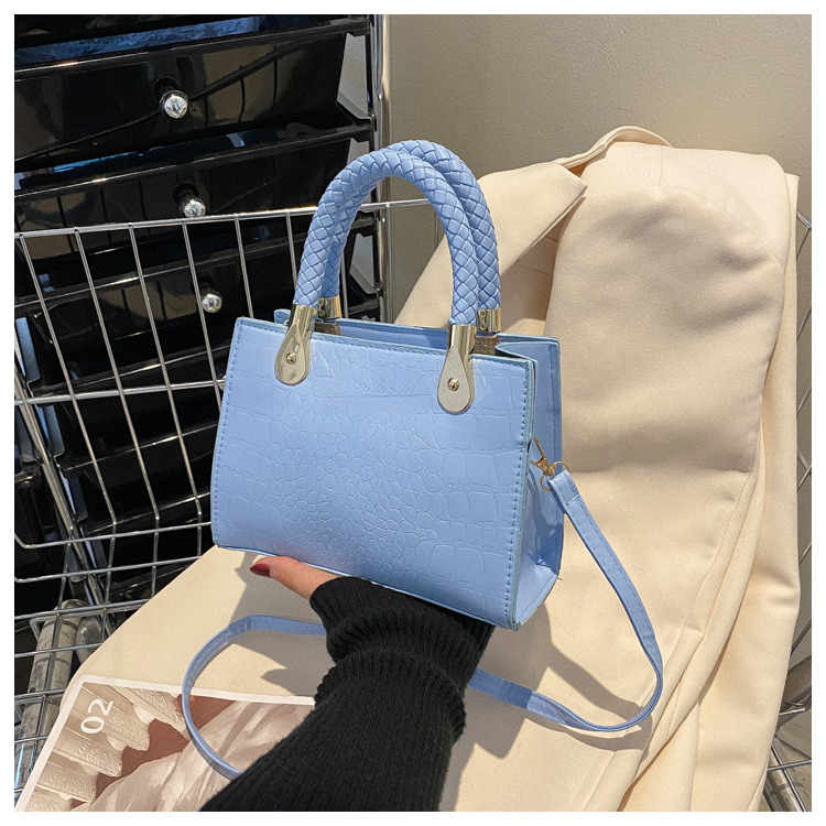 Top quality brand high-quality new free designer bag fashionable texture 2025 Korean style new stone pattern woven handbag crossbody bag brand new fre