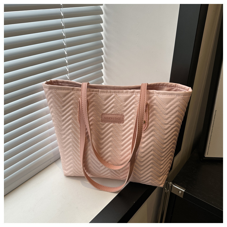 designer High-End Large Capacity Handbag Tote Bag for Women 2025 Spring New Commuter Bag Cross-Border Foreign Trade Dropshipping Shoulder Bag