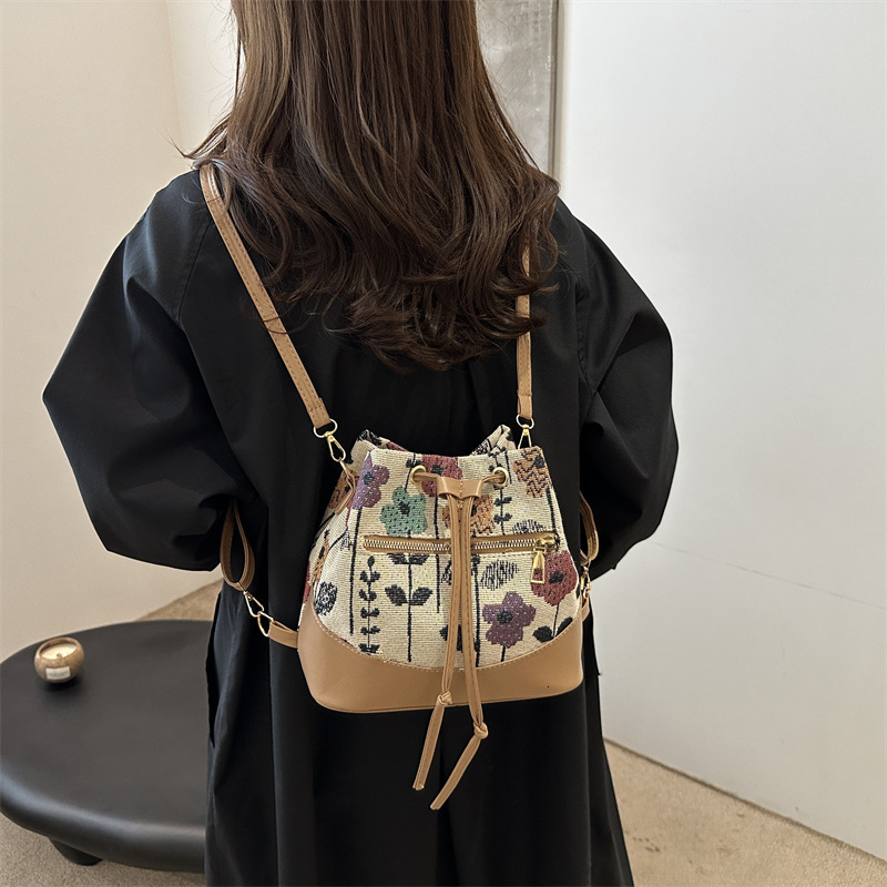 designer Trendy Women's Bags 2025 New Fashion Ethnic Style Bucket Bag Casual Texture Commuter Shoulder Crossbody Bag