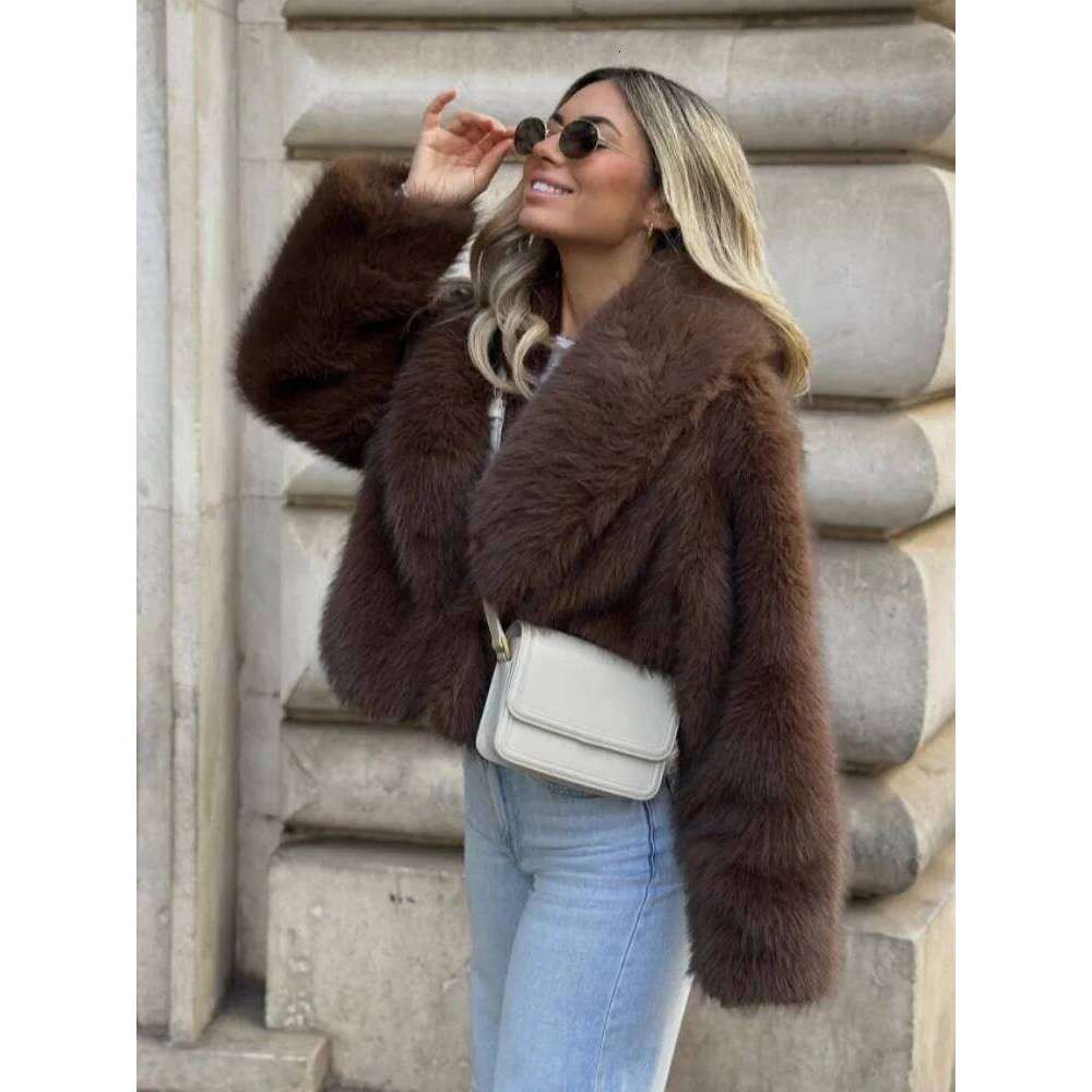 Heart Shaped Short Fur Coat Coffee Deep V Lapel Fashion Elegant Furry Overcoat Top Women's Warm Plush Outwear Streetwear