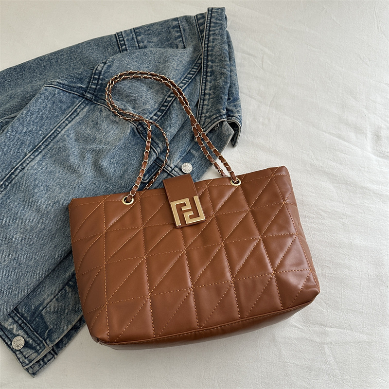 designer 2025 Trendy Casual Simple Large Capacity Bag Summer New Fashion Stylish Women's Shoulder Tote Bag