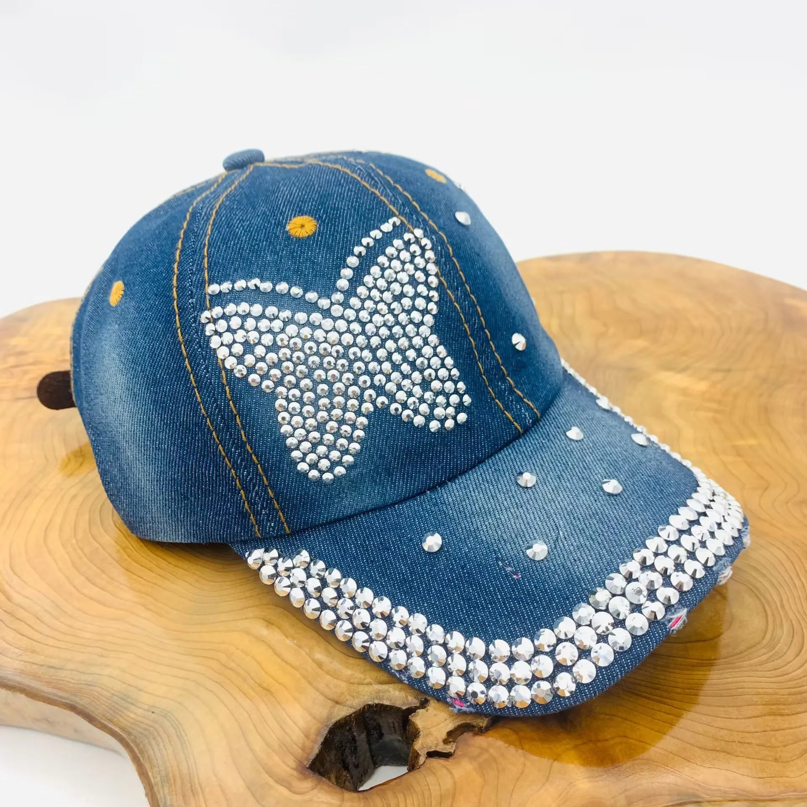 Butterfly Cowboy Baseball Hat Handmade Diamond Duck Tongue Hat Womens Spring and Autumn Versatile Sunshade Hat 250603