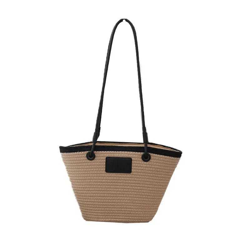 New Minimalist Woven Bag Portable Tote Bag Classic Woven Bag Reliable Womens Handbag Elegant Woven Handbag Womens Beach Bag XJ250605