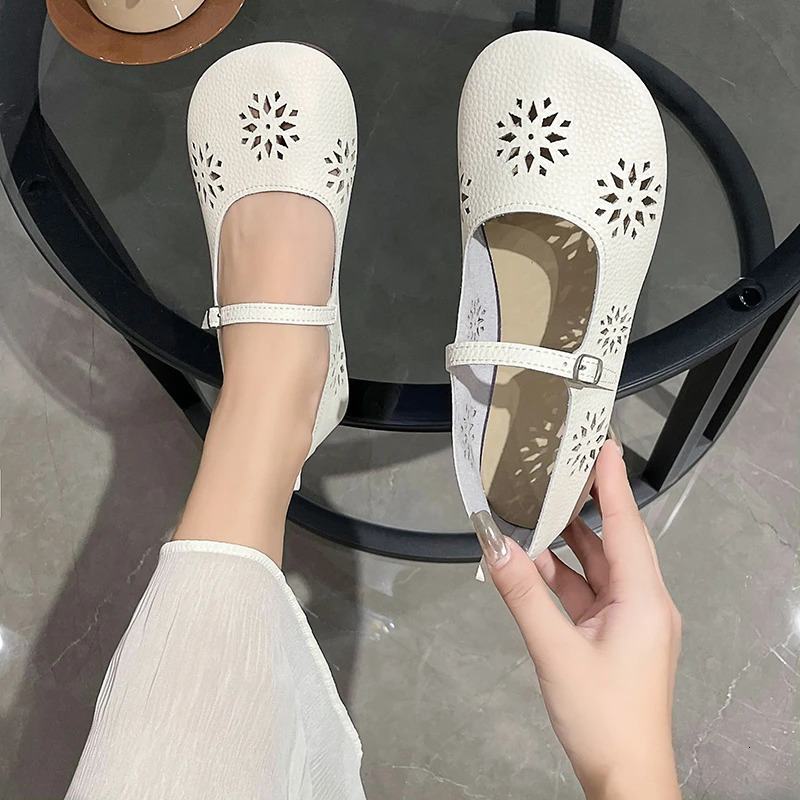 Womens Flat Shoes Spring Fashion Slip on Ladies Leather Shoes Soft Comfor Walking Shoes Lightweight Non-slip Loafers 250603