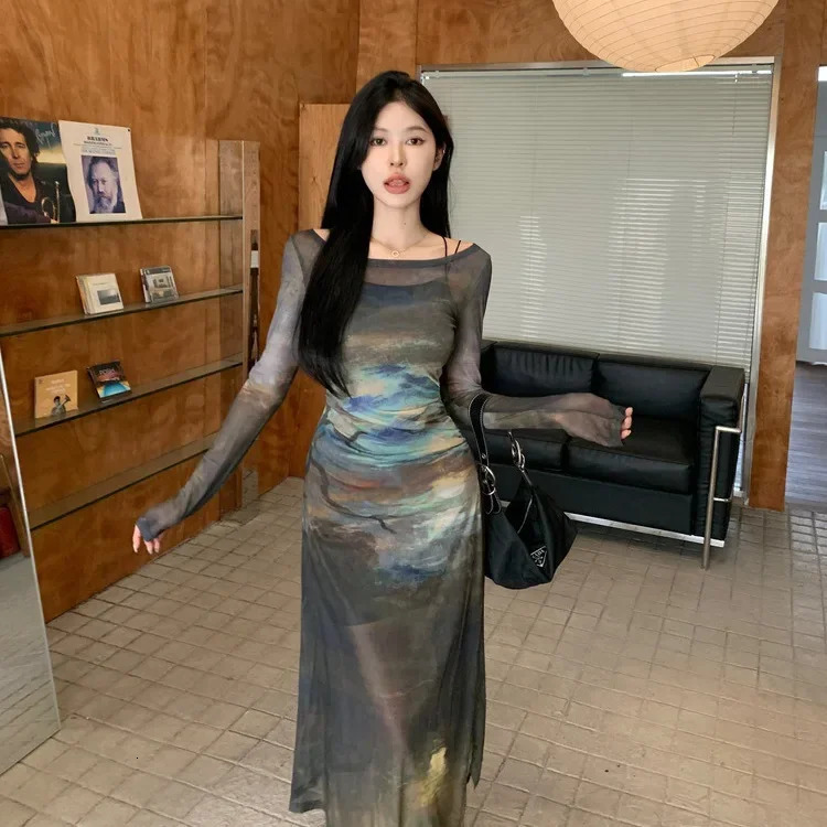 Oil Painting Long Dress Skirt Womens Summer HighEnd Feeling Super Beautiful Sexy Lace TwoPiece Set Holiday Style Strapless 250604