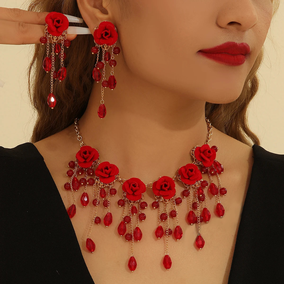 3pcs/set Elegant Vintage Red Rose Crystal Tassel Pendant Necklace and Earrings Romantic Jewelry Set Zinc Alloy Stainless Steel 250530