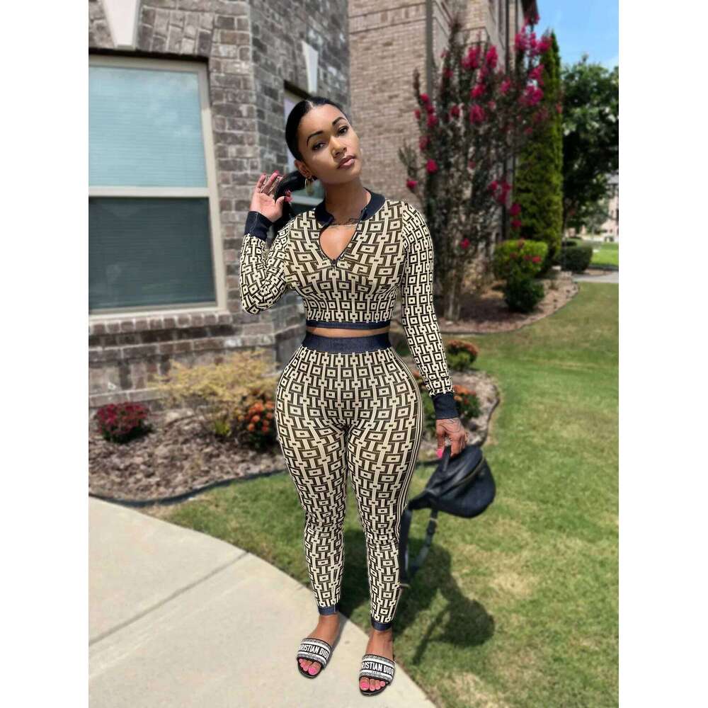 Gotoola Stretch Knitted Printing Suit Sleeve Zipper Short Top Elastic Long Pants Two-Piece Set Three Colors Available