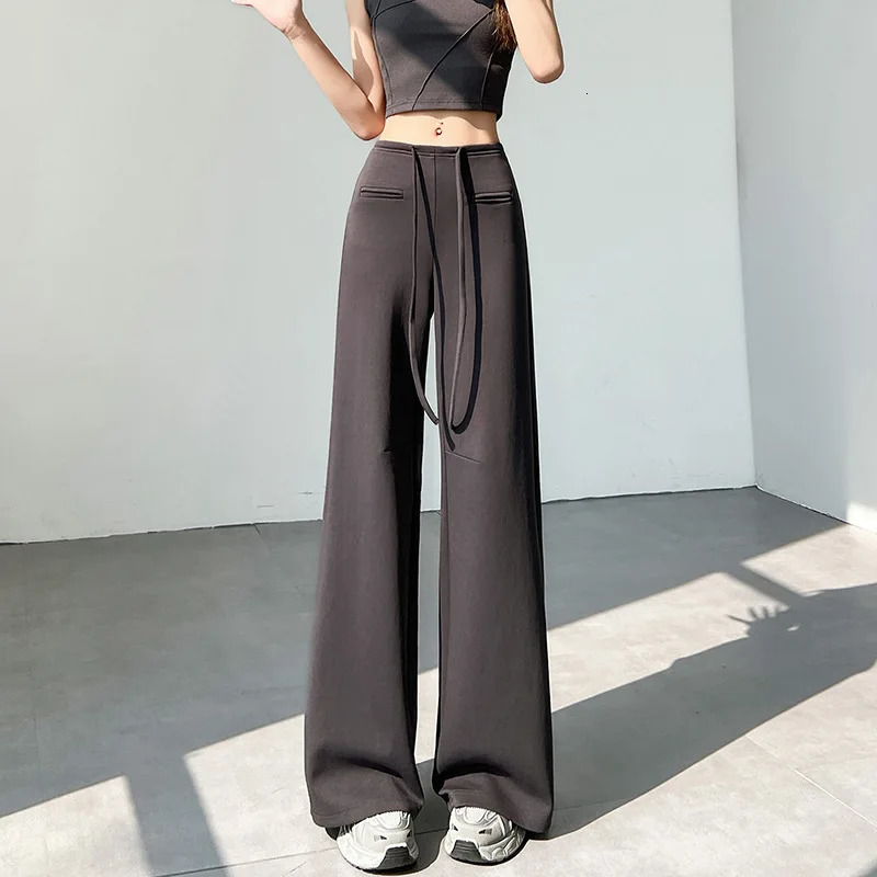 Womens American style spicy girl loose casual straight leg sports pants with front pocket n and hanging wide pants 250604