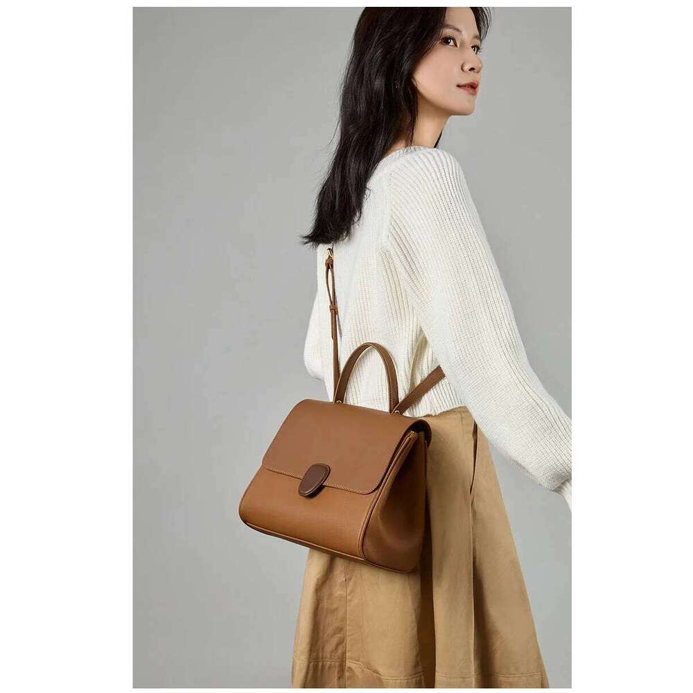 Designer Bags 2025 Women's Large Capacity Genuine Leather Handbag Ladies Retro Cowhide Shoulder Messenger Bag Female Clutch Tote Bags New Luxury 