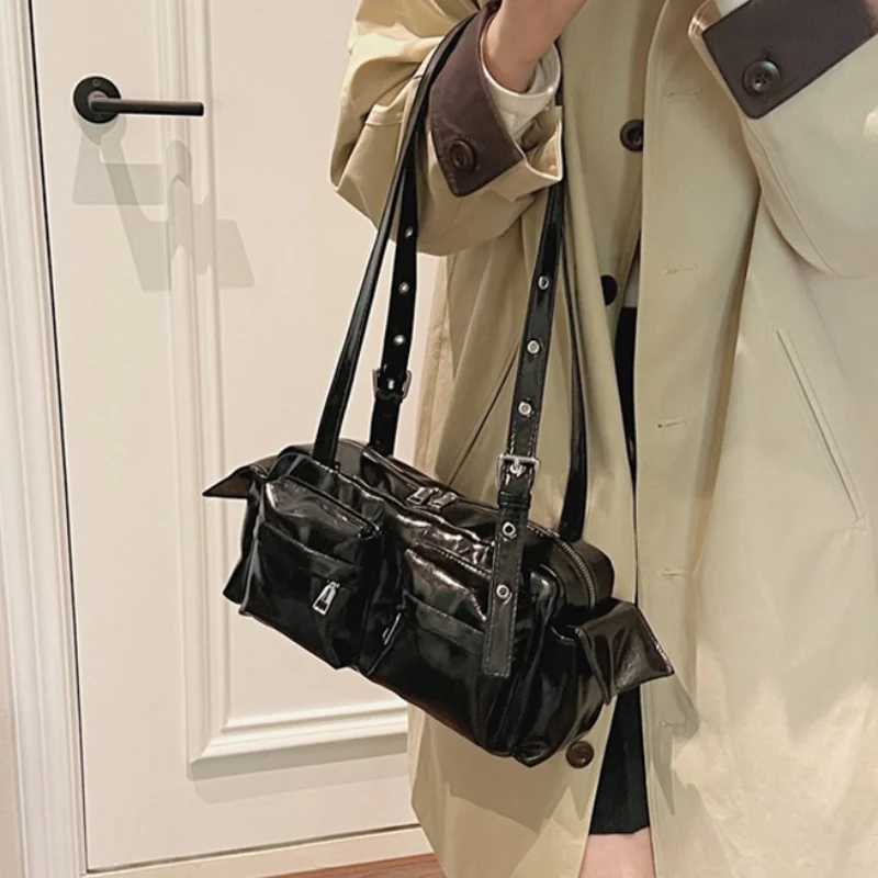Shiny Multi-pocket Women Shoulder Bag Korean Niche Celebrity-style Motorcycle Bag Fiable And Versatile Designer New HandbagXJ250605