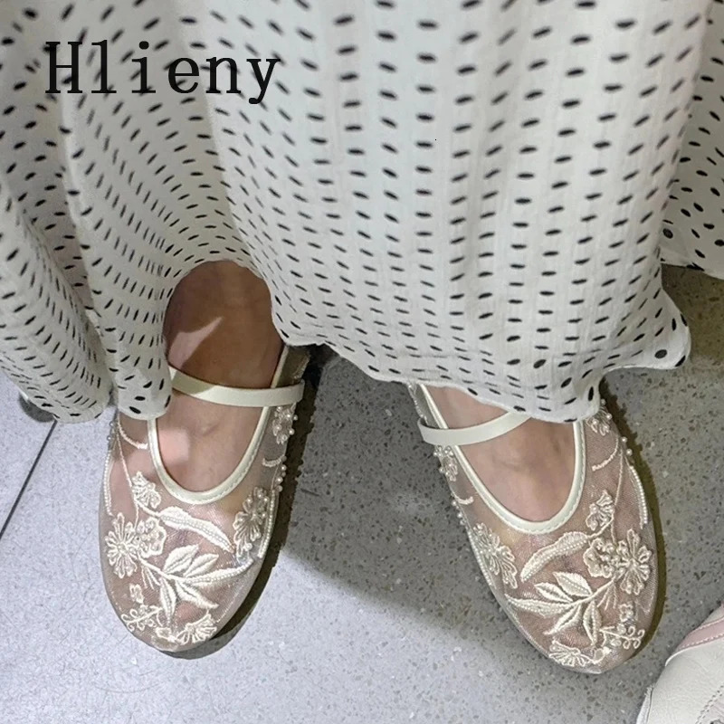 Hlieny Woman n Embroidery Flowers Pearl Mesh Round Tor Buckle Strap Ballet Flats Loafers Ladies Mary Jane Shoe Mules Sandal 250603
