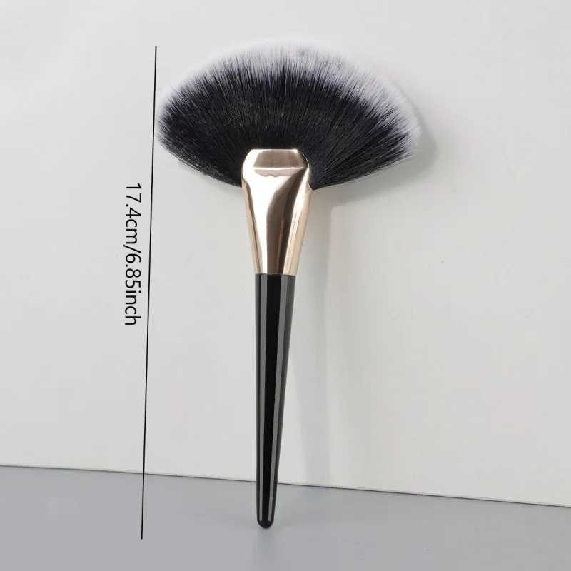 New Large Fan Brush Highlighter Brush Face Powder Brush Face Brightening Brush Soft Bristle Brush Flame MakeupW250605