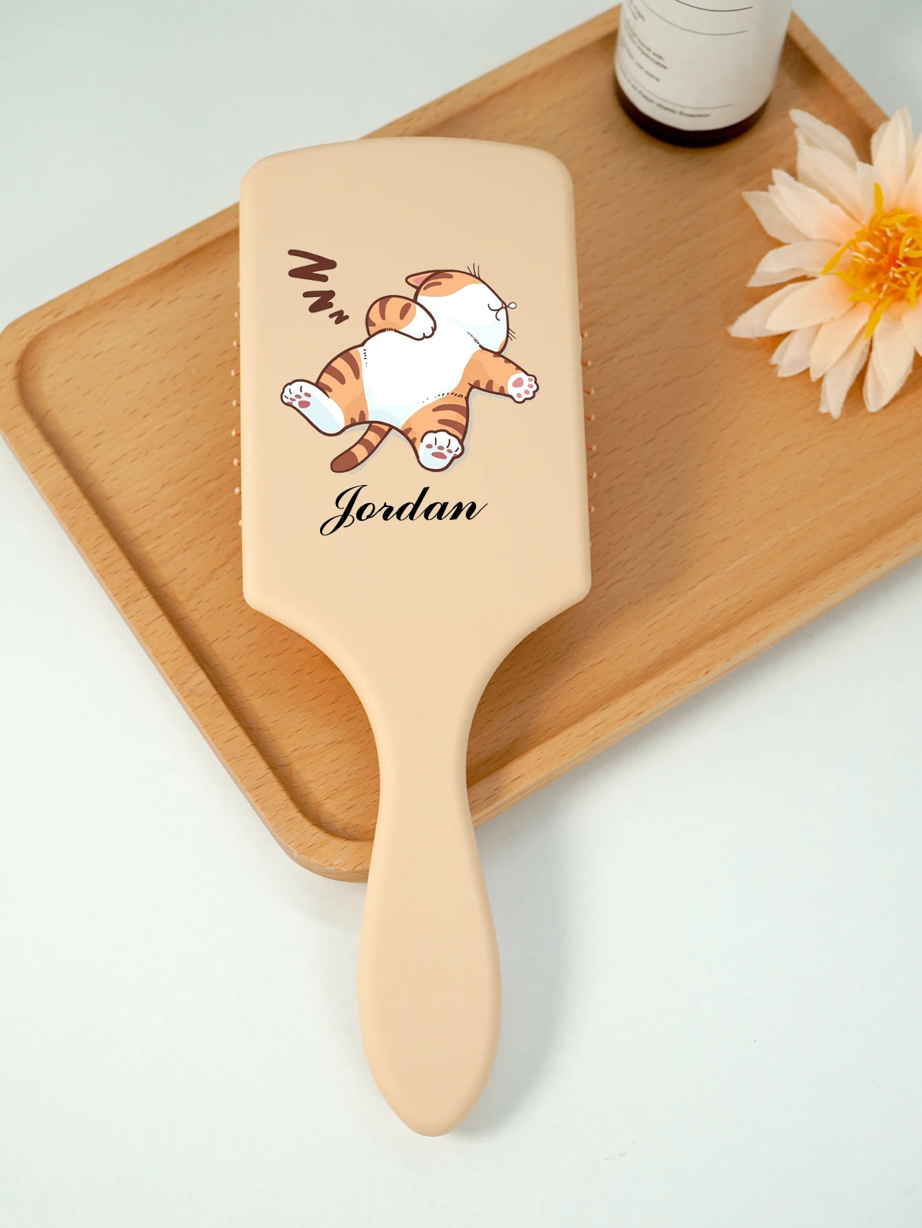 1pc Personalized Customized Air Cushion Hairbrush for Girls Bride Bridesmaid Party Valentines Day Halloween Christmas Gift 250603
