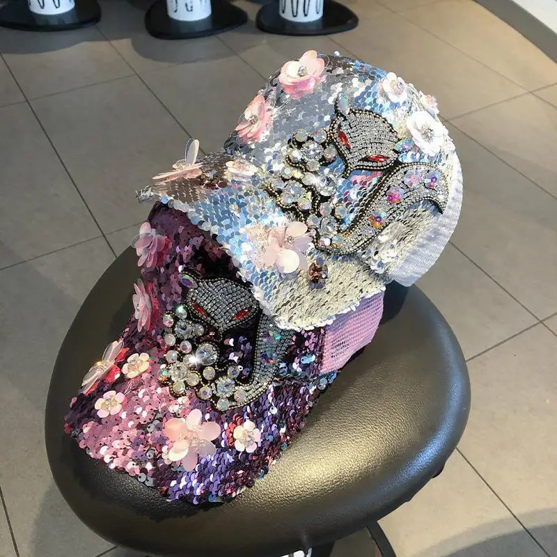 Diamond Sequin Duckbill Hat for Shading Outdoor Sun Hat Reflective Summer Thin Womens Breathable Summer Womens Baseball Cap 250603