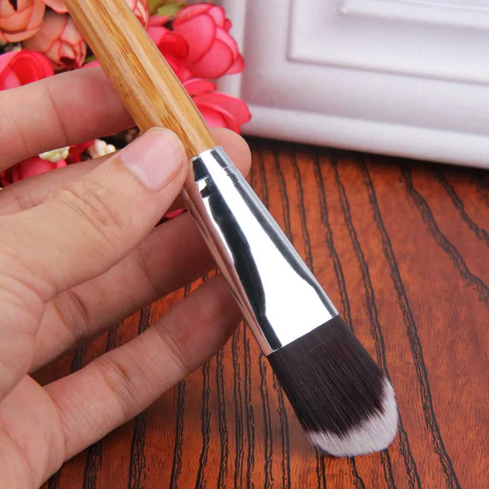 Foundation Brushes Multifunctional Washable Masks Brush Bamboo Handle Reusable Valentines Day Gift for Women Face Beauty Tool W250605