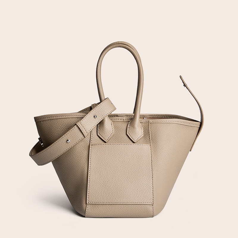 Women trend s genuine leather handbag new handheld commuting first layer cowhide leather bag designer women s trend shoulder bag