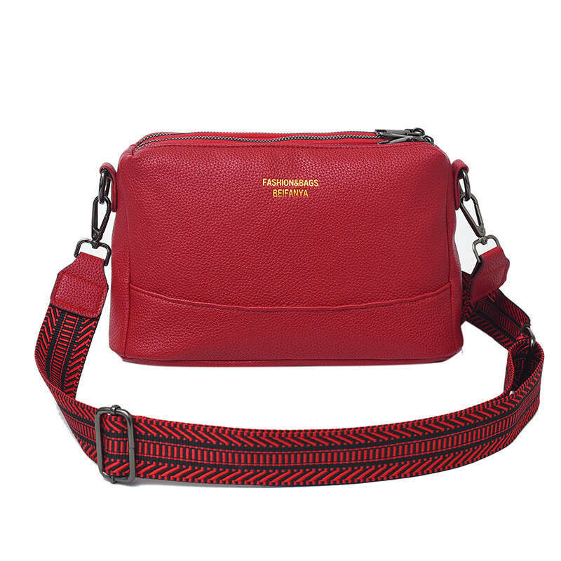 New Fashion Women's Versatile Commuter Simple High-end Single Shoulder Crossbody Soft Surface Wide Strap Bag for Women