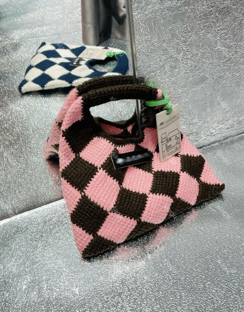 Colorful Diamond Crochet Handbag - Handwoven Yarn Tote Bag with Geometric Pattern