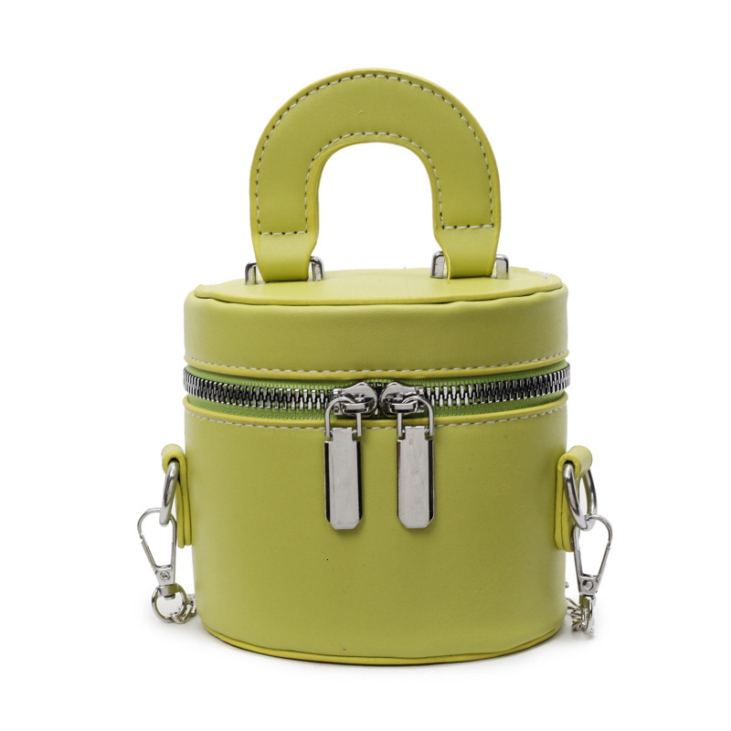 designer Trendy Niche Design Bucket Bag 2025 Spring New Fashion Trend Casual Texture Women's Shoulder Crossbody Bag