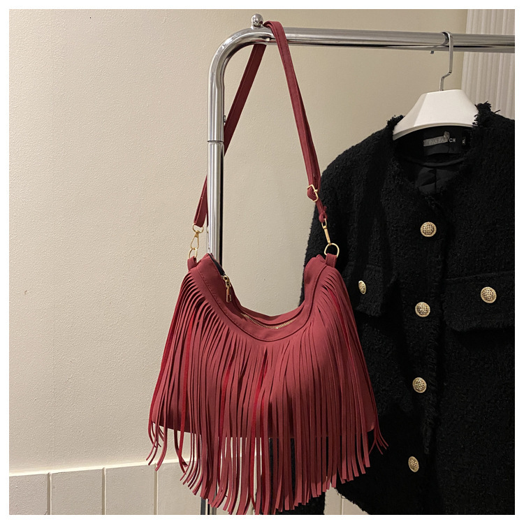 designer 2025 Autumn Winter New Fashion Tassel Handbag Shoulder Tote Bucket Bag Women's Bag Supports Bulk Wholesale