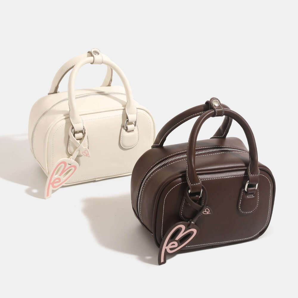 High-end Niche Texture for Women 2024 New Fashion Versatile Ins Crossbody Handbag Super Popular Boston Bag