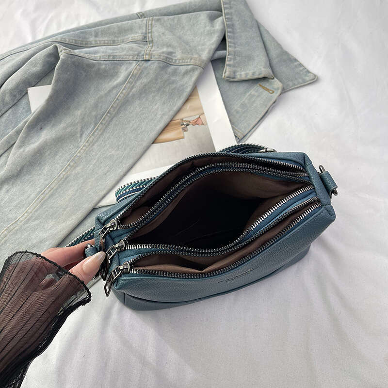 New Fashion Women's Versatile Commuter Simple High-end Single Shoulder Crossbody Soft Surface Wide Strap Bag for Women