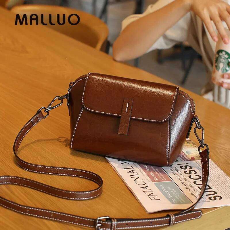 Designer Bags 2025 Women Oil Wax Cow Genuine Leather Crossbody Small Bags Female Fashion Versatile Shoulder Shell Handbags Ladies Casual Phone Bag Lux