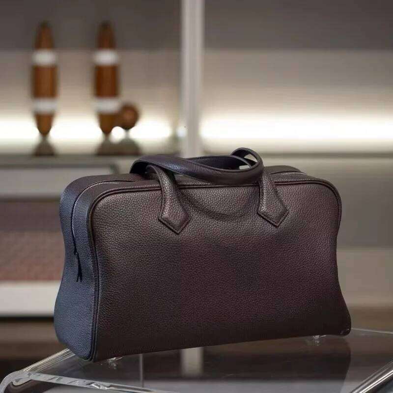 Women's Bags Designer First-Layer Cowhide High-Quality Large-Capacity Bowling Men And Women's Commuting Travel Lightweight Portable Shoulder