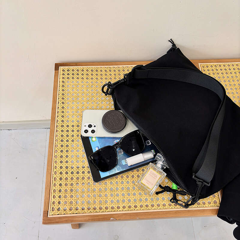 Dopamine Hot Girl Nylon Large Capacity Women Sweet Cool College Class Book Shoulder Crossbody Bag for Girls