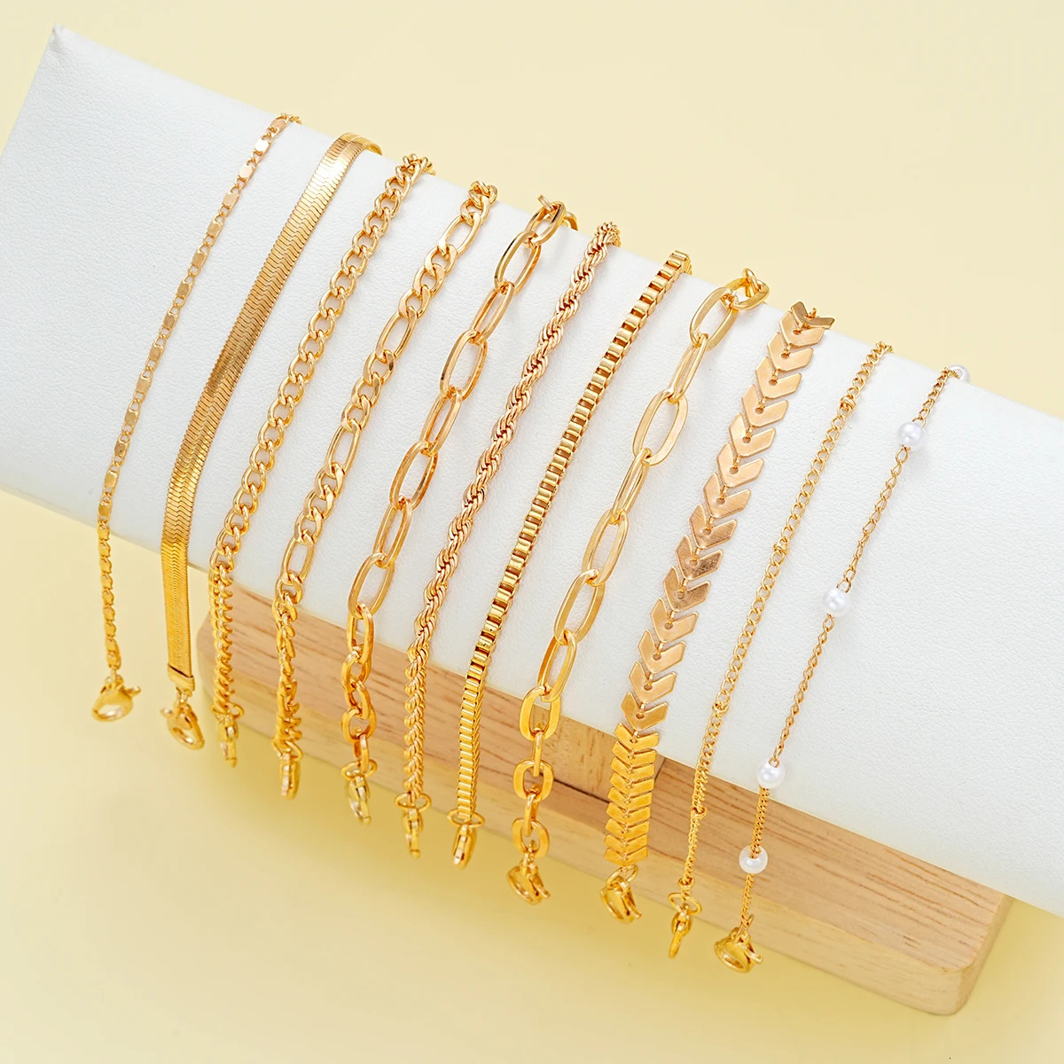 11 Pcs Boho Multi Layer Anklets Set For Women Vintage Simple Summer Gold Color Pearl Chain On Leg Beach Foot Jewelry Gifts 2024 250528