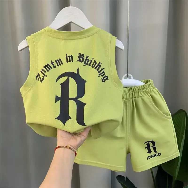 Boys And Girl Tank Top Set 2025 New Fashionable Baby Summer Sleeveless Clothing Set Childrens Handsome Sports Two Piece Set R250605