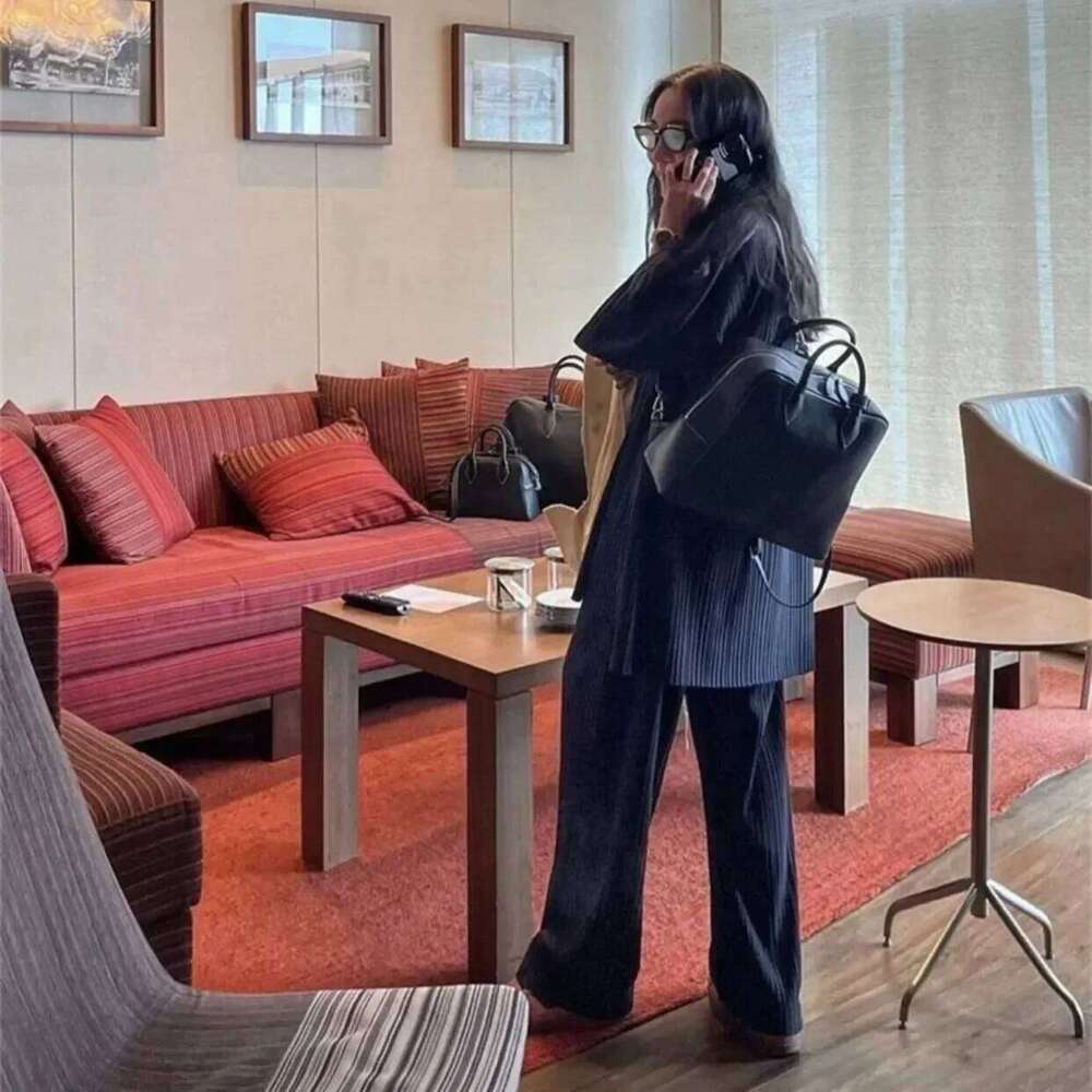 Women's Bags Designer Nichekimsapparel Large Capacity Motorcycle Cow Leather Double Shoulder Commute Backpack Computer Bag From China