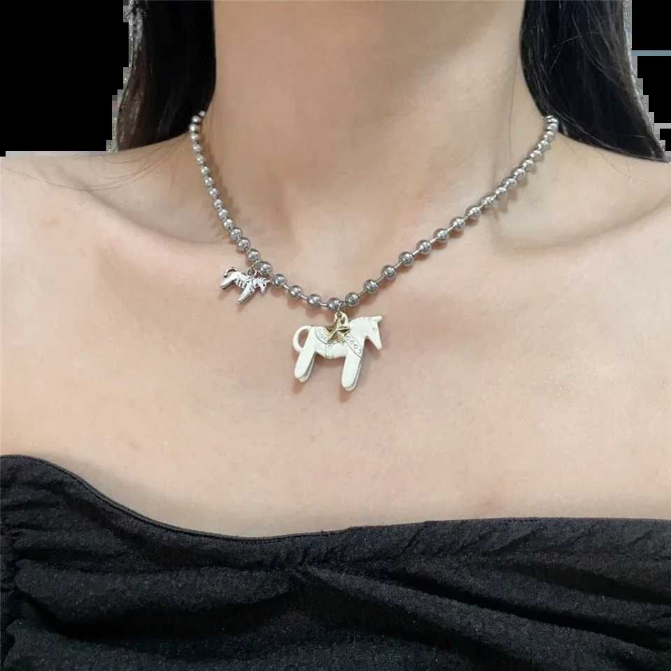 Funny Silver Plated Horse Pendant Necklace Alloy Black Choker Necklace White Hot Pink Enamel Pendant Necklace Beads Neck Chain XJ250604