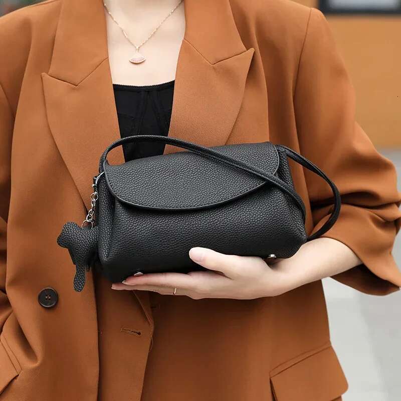 Designer Bags 2025 Women's Cow Genuine Leather Handbag Girl Designer Vintage Cowhide Shoulder Bags Female Messenger Crossbody Bag Lady Clutch Pur