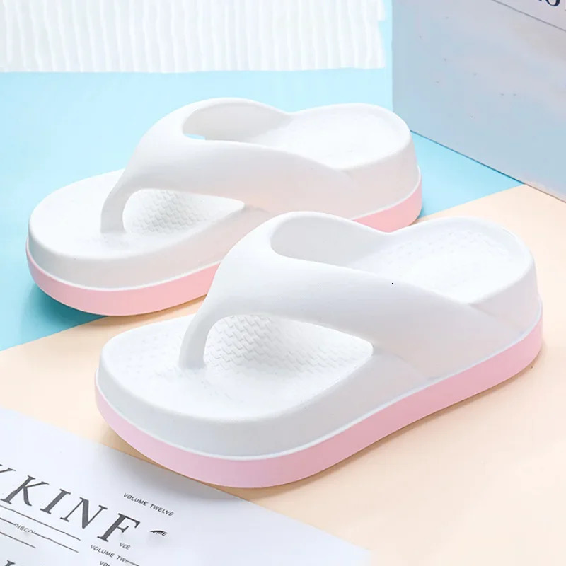 Woman flip flops Shoes 2024 trend Casual Platform Sandals non-slip Outdoor slippers Unique features Flat sandals 250605