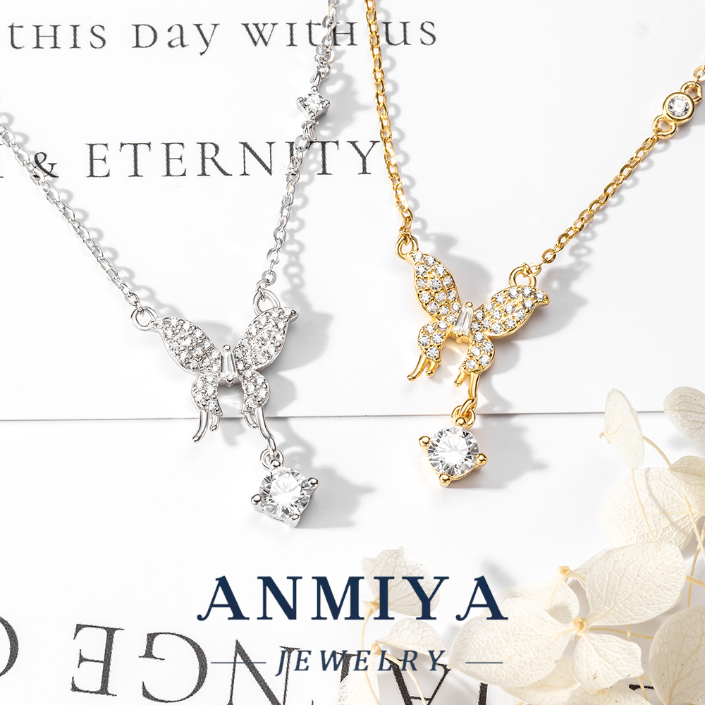 Vintage Silver Jewelry Butterfly Necklace Incorporating Geometric Zircon Pendant Design, 925 Antique Necklace for Outfits