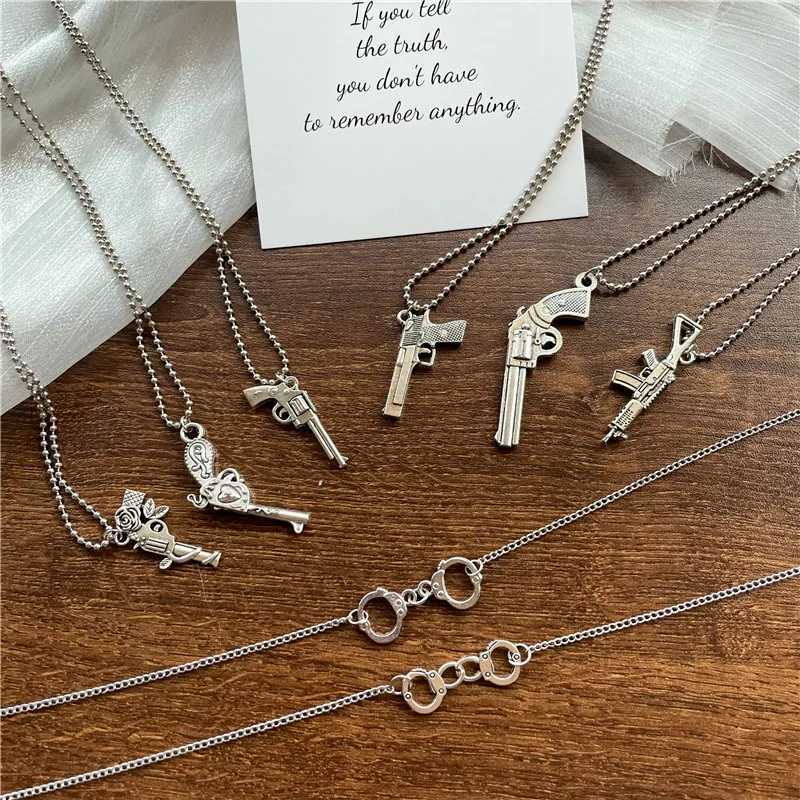 Vintage Design Gun Revolver Pendant Necklace Fashion Retro Geometric Charms Choker Jewelry Party Gift For Women Men XJ250604