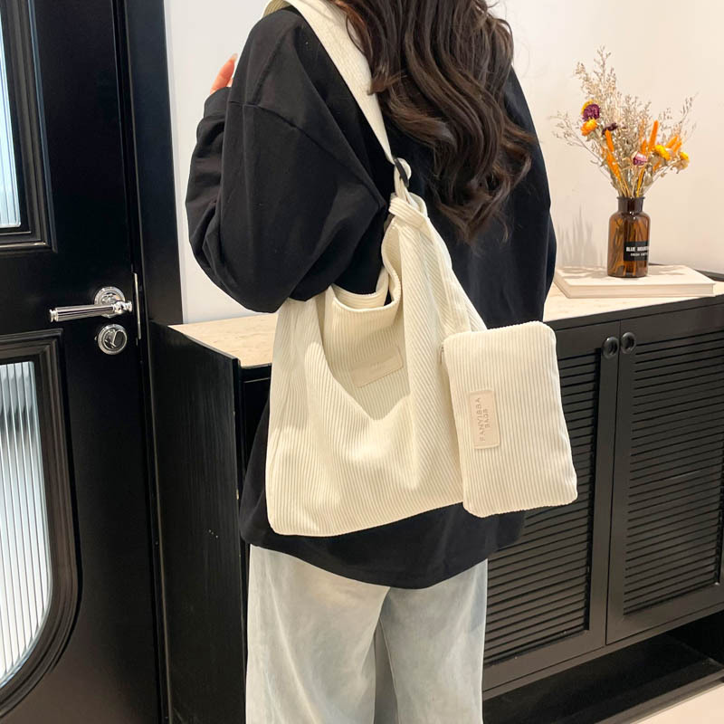 designer 2025 Casual Texture Simple Fashion Trend Large Capacity Summer New Stylish Women's Shoulder Crossbody Tote Bag