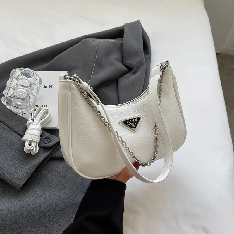 New foreign style small crowd design female popular all kinds of cross-body shoulder underarm bag 2025s hot